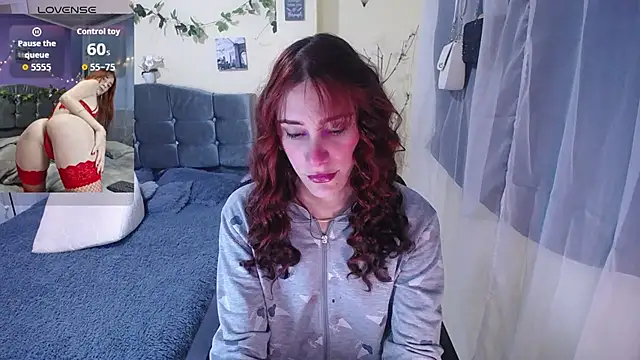 Snapshot of IsaBaileys_ chatting on February 5, 2026, 12:48 am IsaBaileys online show from February 5, 2026, 12:48 am