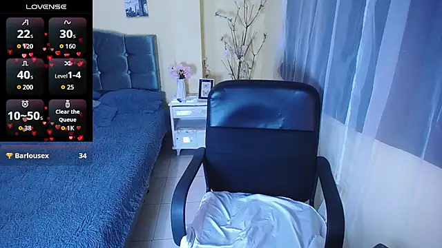 Snapshot of IsaBaileys_ chatting on February 14, 2026, 10:06 pm IsaBaileys online show from February 14, 2026, 10:06 pm