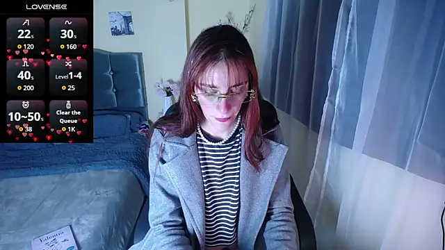 Snapshot of IsaBaileys_ chatting on February 18, 2026, 5:14 am IsaBaileys online show from February 18, 2026, 5:14 am