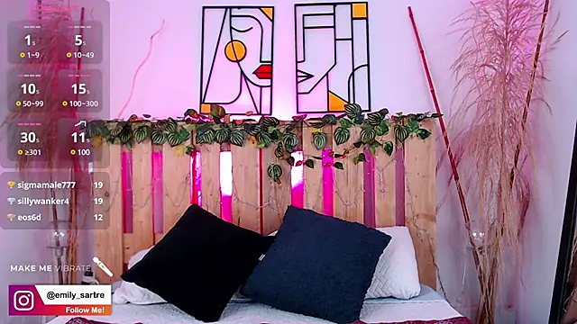 Snapshot of emily_amaya chatting on December 10, 2024, 4:24 am emily amaya online show from December 10, 2024, 4:24 am