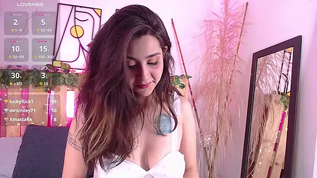 Snapshot of emily_amaya chatting on December 20, 2024, 3:36 am emily amaya online show from December 20, 2024, 3:36 am