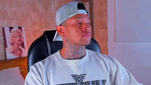 Snapshot of Stiven_collins chatting on February 16, 2026, 4:14 pm Stiven collins online show from February 16, 2026, 4:14 pm