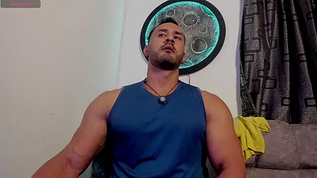 curt xxx online show from May 9, 2026, 2:50 am