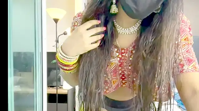 Monalisadon018 online show from November 9, 2025, 4:00 am