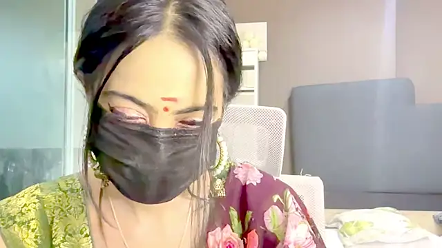 Monalisadon018 online show from December 4, 2025, 6:23 am