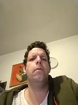 Snapshot of Knuffelstaaf123 chatting on March 21, 2025, 10:50 am Knuffelstaaf123 online show from March 21, 2025, 10:50 am