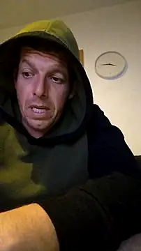 Knuffelstaaf123 online show from October 21, 2025, 3:57 pm