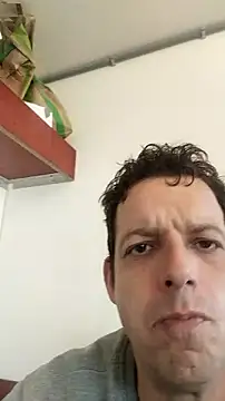 Knuffelstaaf123 online show from October 30, 2025, 8:27 am