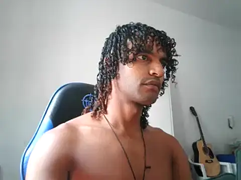 Snapshot of gerson173Hugo chatting on January 24, 2025, 1:36 pm gerson173Hugo online show from January 24, 2025, 1:36 pm