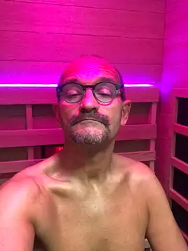 henfri online show from November 15, 2025, 10:01 am