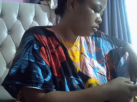 Snapshot of Amberay1 chatting on November 5, 2025, 5:51 am Amberay1 online show from November 5, 2025, 5:51 am