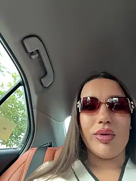 Snapshot of Syka0001 chatting on March 6, 2026, 12:01 pm Syka0001 online show from March 6, 2026, 12:01 pm