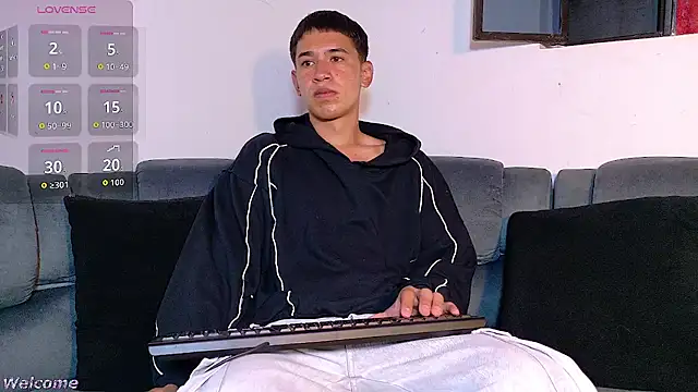 Snapshot of Mr_daren_ chatting on February 16, 2026, 6:04 pm Mr daren online show from February 16, 2026, 6:04 pm