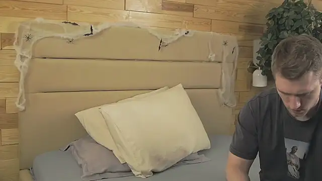 EthanPinkman online show from October 23, 2025, 4:23 am