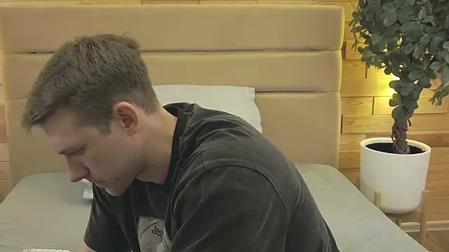 EthanPinkman online show from March 2, 2026, 5:08 am