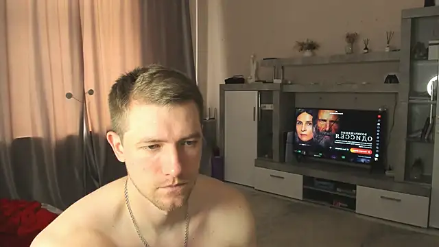 Snapshot of EthanPinkman chatting on July 20, 2026, 6:17 am EthanPinkman online show from July 20, 2026, 6:17 am
