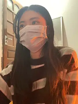 Snapshot of -hanime- chatting on December 18, 2024, 3:15 am -hanime- online show from December 18, 2024, 3:15 am