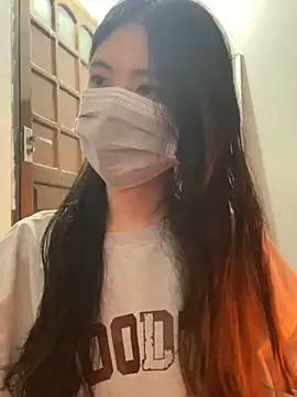 Snapshot of -hanime- chatting on December 19, 2024, 11:07 am -hanime- online show from December 19, 2024, 11:07 am