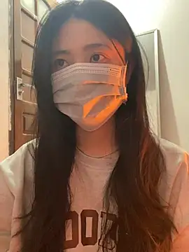 Snapshot of -hanime- chatting on December 20, 2024, 7:22 am -hanime- online show from December 20, 2024, 7:22 am