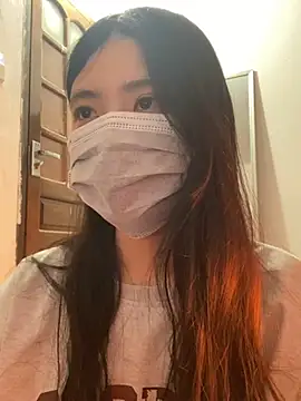 Snapshot of -hanime- chatting on December 20, 2024, 4:46 pm -hanime- online show from December 20, 2024, 4:46 pm