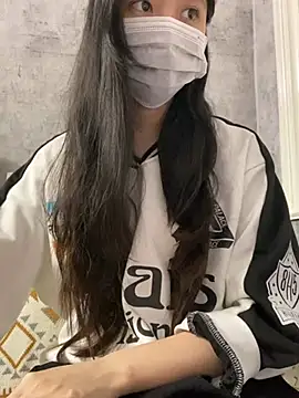 Snapshot of -hanime- chatting on December 25, 2024, 5:58 pm -hanime- online show from December 25, 2024, 5:58 pm