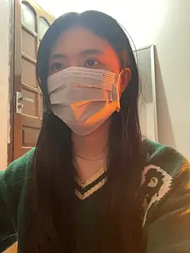 Snapshot of -hanime- chatting on January 15, 2025, 5:26 pm -hanime- online show from January 15, 2025, 5:26 pm