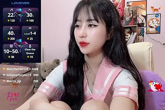 Snapshot of _LLisa_ chatting on March 7, 2025, 9:38 pm LLisa online show from March 7, 2025, 9:38 pm