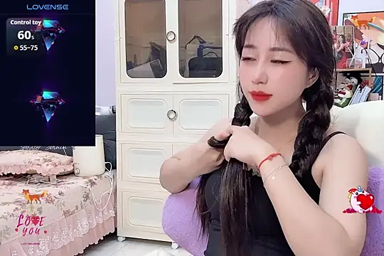 Snapshot of _LLisa_ chatting on September 13, 2025, 2:55 am LLisa online show from September 13, 2025, 2:55 am