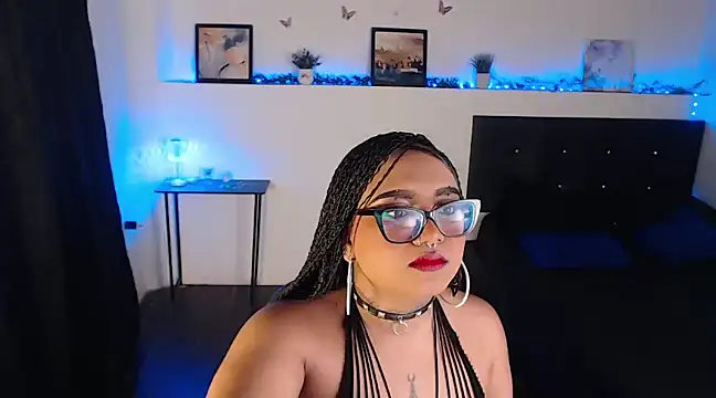 LiaScarlett online show from February 4, 2025, 1:16 pm