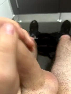 Drummer112 online show from November 25, 2025, 1:55 pm