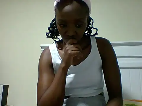 Snapshot of sexy_darleen23 chatting on December 19, 2024, 6:23 pm sexy darleen23 online show from December 19, 2024, 6:23 pm