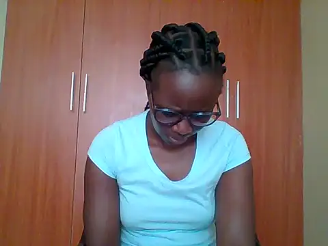 sexy darleen23 online show from February 20, 2026, 7:54 am