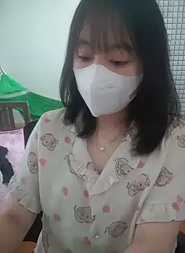 Kajisu 26 online show from October 17, 2025, 12:47 am