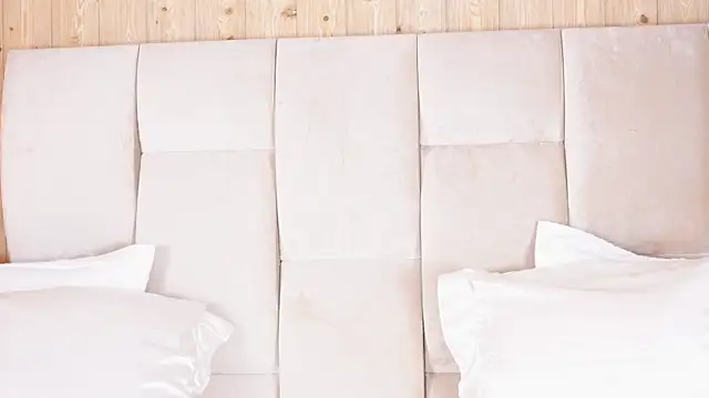 KiraKayleigh1 online show from March 23, 2025, 3:10 am