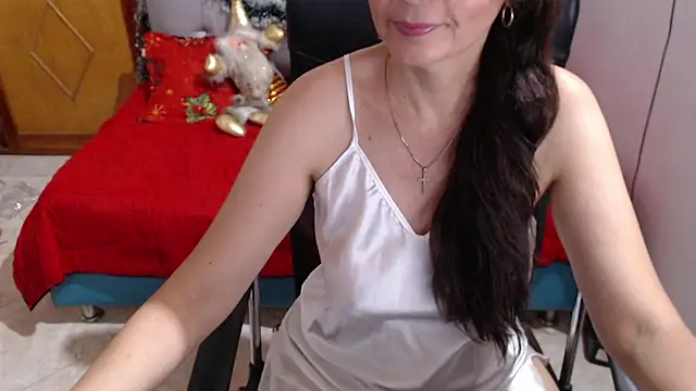 Snapshot of edixan_moree chatting on December 27, 2024, 8:18 pm edixan moree online show from December 27, 2024, 8:18 pm
