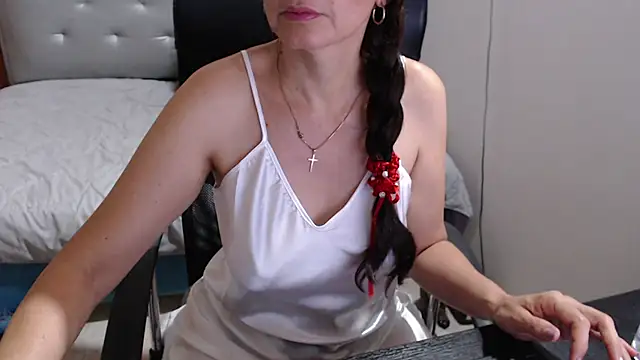 Snapshot of edixan_moree chatting on January 15, 2025, 9:45 am edixan moree online show from January 15, 2025, 9:45 am