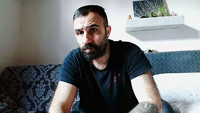 Snapshot of ivat80 chatting on February 27, 2026, 5:40 am ivat80 online show from February 27, 2026, 5:40 am