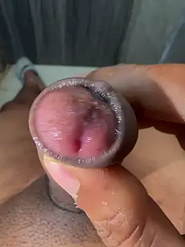 Cum on your tityyy online show from November 10, 2025, 1:37 am