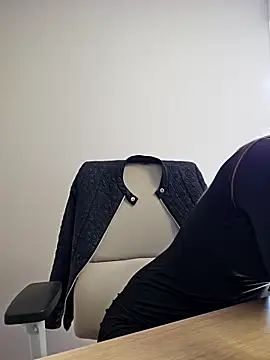 Snapshot of Lib_ertine32 chatting on March 23, 2026, 11:03 am Lib ertine32 online show from March 23, 2026, 11:03 am