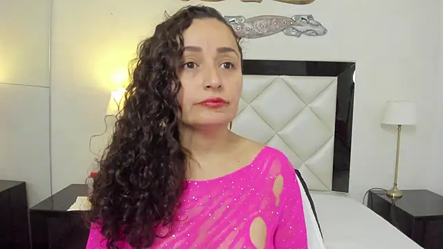 Snapshot of _luna__sweet_ chatting on February 16, 2025, 3:26 am luna sweet online show from February 16, 2025, 3:26 am