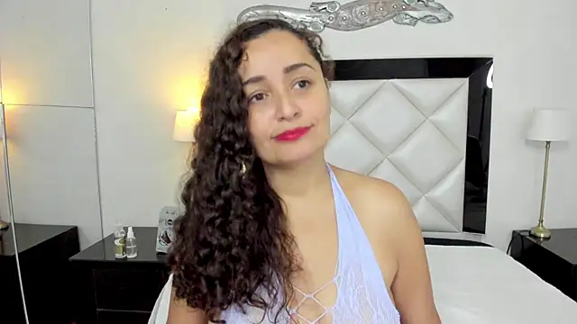 Snapshot of _luna__sweet_ chatting on March 5, 2025, 1:52 am luna sweet online show from March 5, 2025, 1:52 am