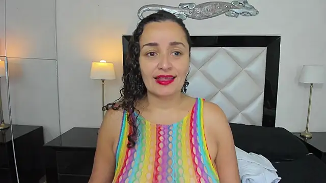 Snapshot of _luna__sweet_ chatting on March 16, 2025, 3:47 am luna sweet online show from March 16, 2025, 3:47 am