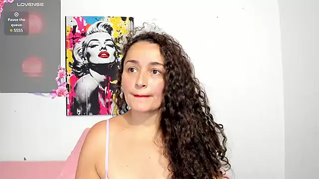 Snapshot of _luna__sweet_ chatting on March 20, 2025, 5:58 pm luna sweet online show from March 20, 2025, 5:58 pm