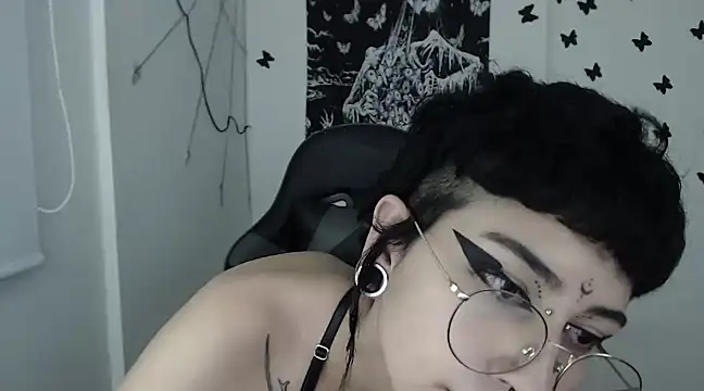 Snapshot of n0sferatus__ chatting on January 29, 2025, 7:57 am n0sferatus   online show from January 29, 2025, 7:57 am