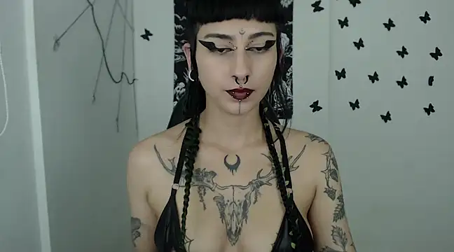 Snapshot of n0sferatus__ chatting on March 13, 2025, 3:11 am n0sferatus   online show from March 13, 2025, 3:11 am