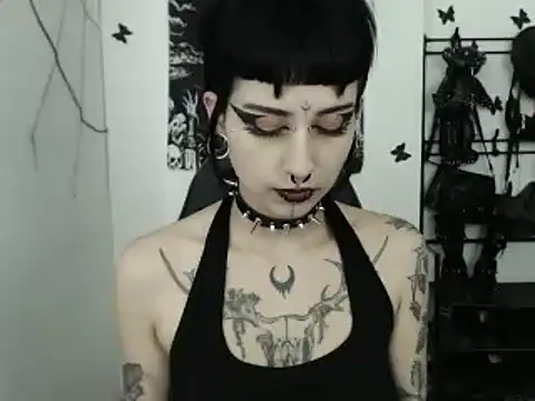 Snapshot of n0sferatus__ chatting on October 16, 2025, 11:55 am n0sferatus   online show from October 16, 2025, 11:55 am