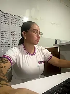 Snapshot of nurse_desi_sexlove chatting on January 17, 2026, 1:32 am nurse desi sexlove online show from January 17, 2026, 1:32 am