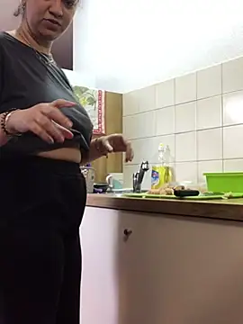 rafamarianoofc online show from February 22, 2025, 1:13 pm