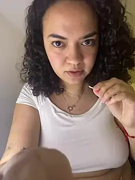 rafamarianoofc online show from February 25, 2025, 11:00 pm