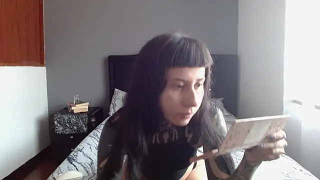 Snapshot of Emilia_1995 chatting on September 24, 2025, 1:36 pm Emilia 1995 online show from September 24, 2025, 1:36 pm